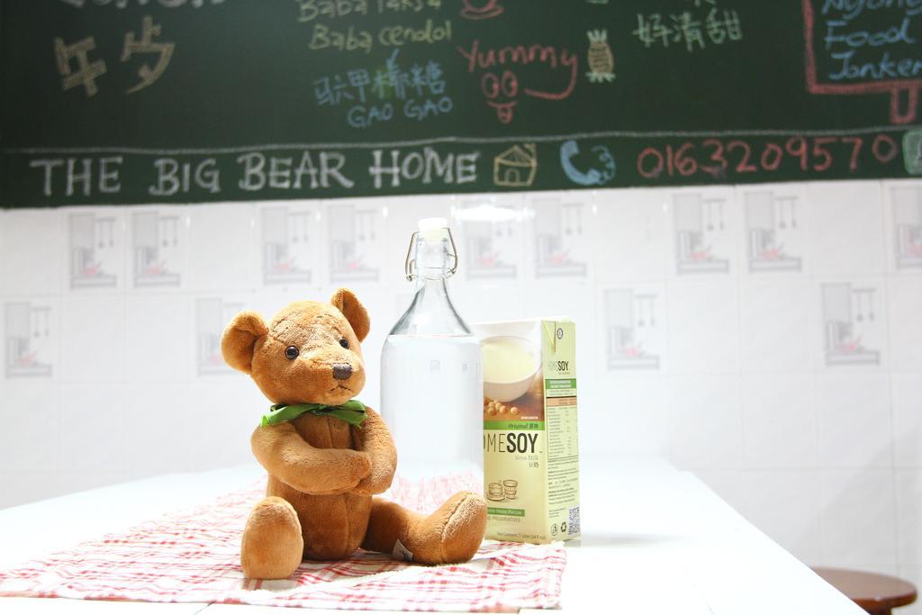 The Big Bear Home Malacca Kültér fotó